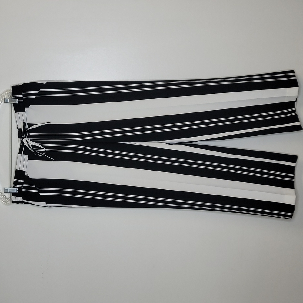 🥰4 items for $20 Inc International Wide Leg Pants